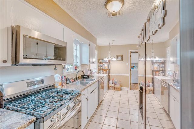 4800 Bush Lane, Mobile, AL 36619