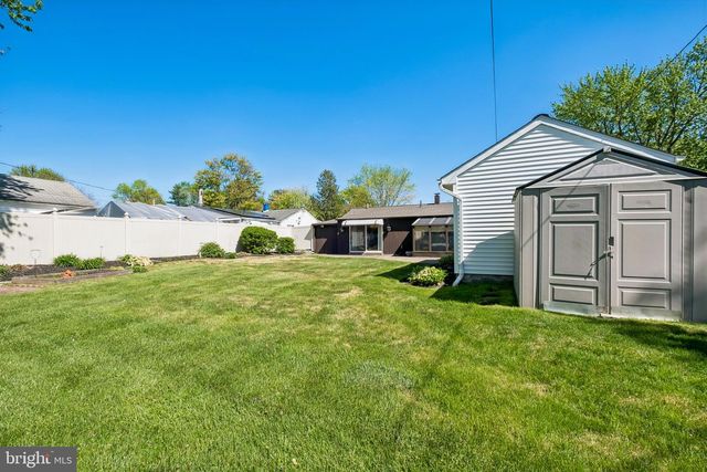 1248 NOLEN RD, Abington, PA 19001