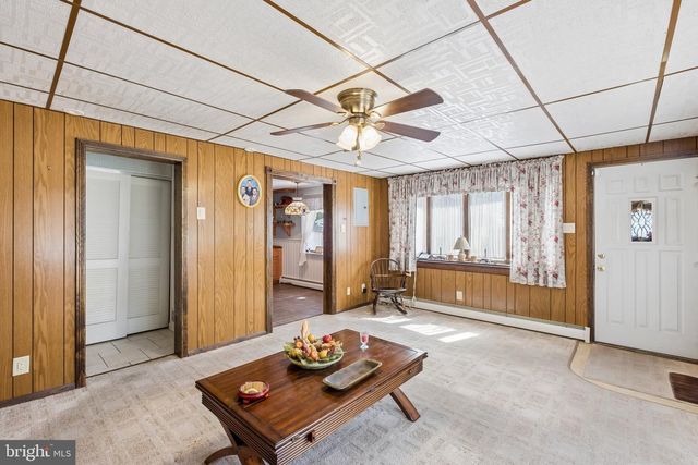 1248 NOLEN RD, Abington, PA 19001