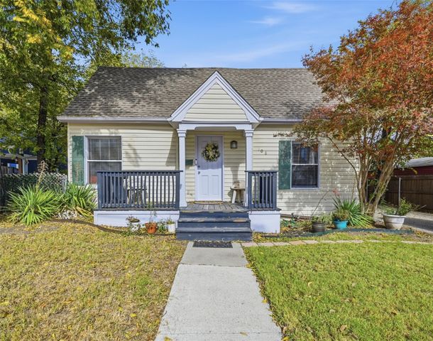 108 Heard Street, Mckinney, TX 75069