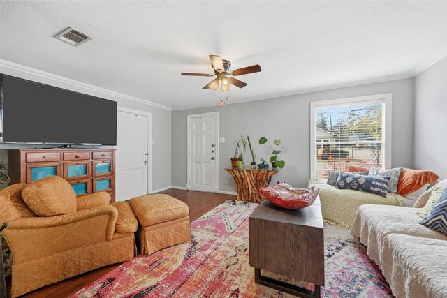 108 Heard Street, Mckinney, TX 75069