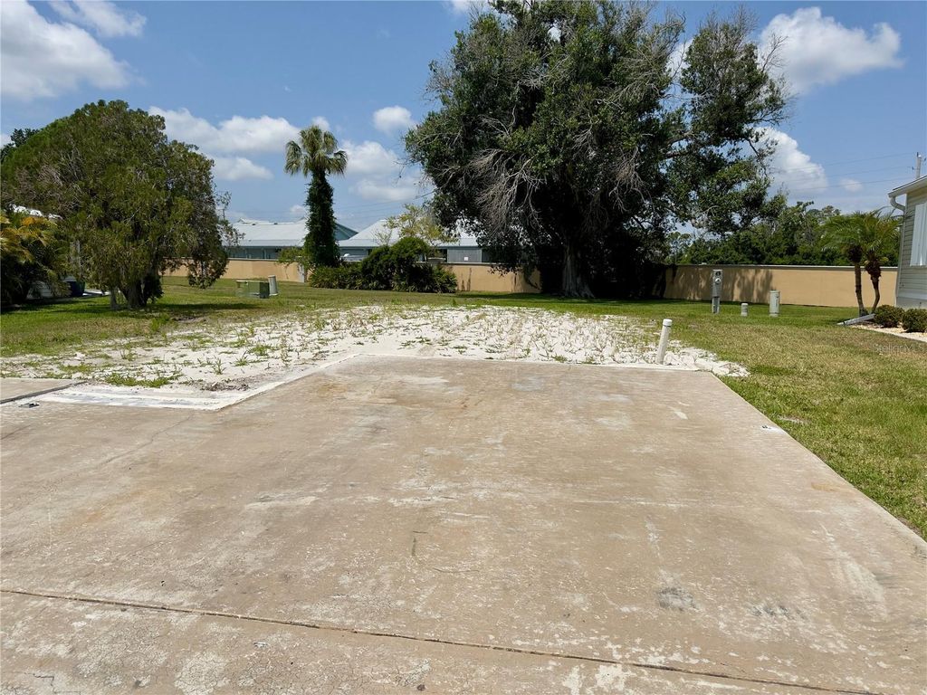 2100 KINGS HIGHWAY 978, Port Charlotte, FL 33980