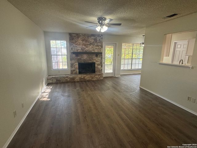 13907 mission, San Antonio, TX 78233