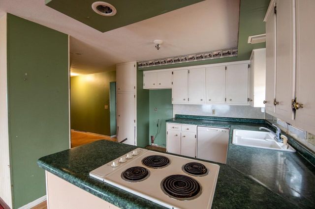 35 E Knapp Street, Unknown, WI 54868