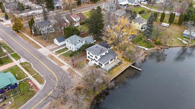 35 E Knapp Street, Unknown, WI 54868