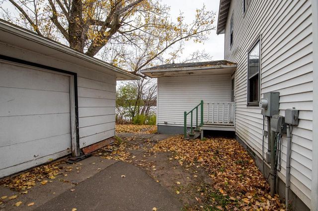 35 E Knapp Street, Unknown, WI 54868