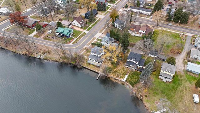 35 E Knapp Street, Unknown, WI 54868