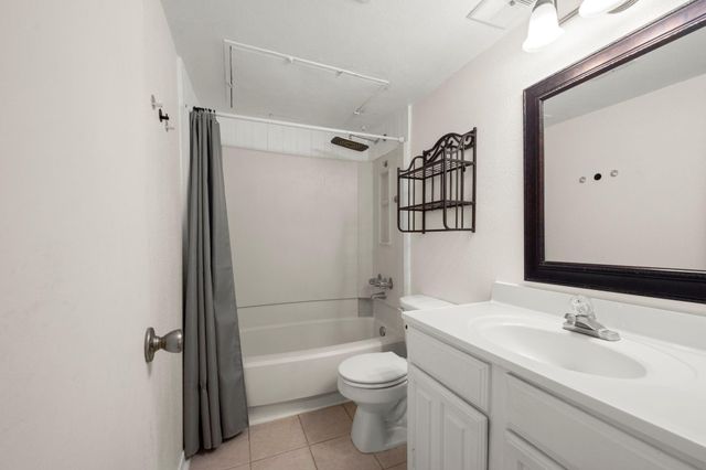 3500 Tangle Brush Drive 102, Spring, TX 77381