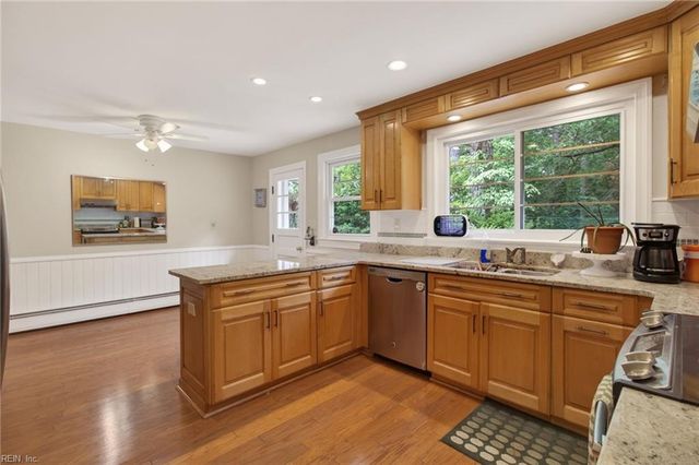 3375 Lynnwood DR, Virginia Beach, VA 23452