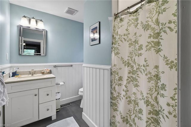 3375 Lynnwood DR, Virginia Beach, VA 23452