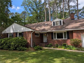 3375 Lynnwood DR, Virginia Beach, VA 23452