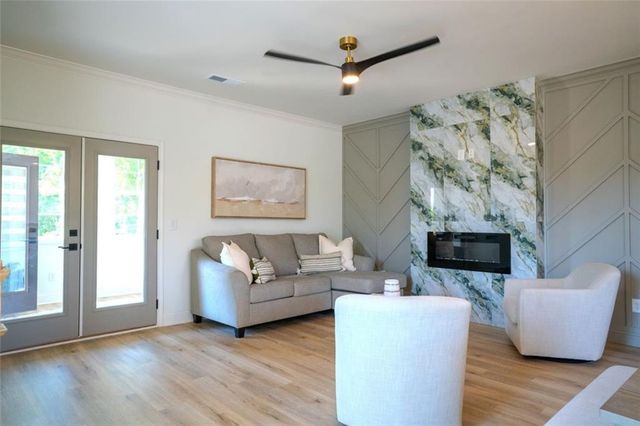 1161 Dahlonega Highway 8, Cumming, GA 30040