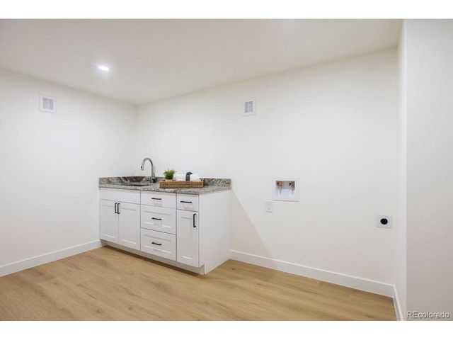 3851 S Quebec St, Denver, CO 80237