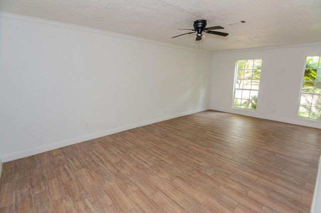 20335 Fieldtree Drive, Humble, TX 77338