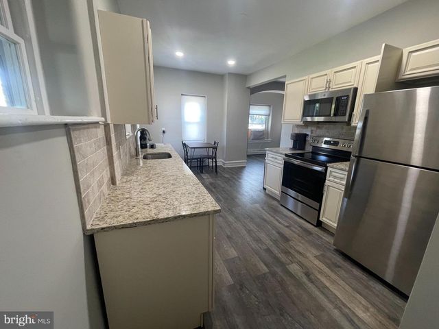 233 MORWOOD RD, Harleysville, PA 19438
