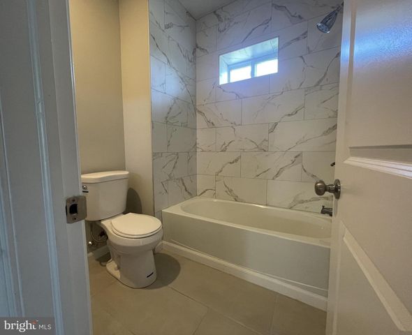 233 MORWOOD RD, Harleysville, PA 19438