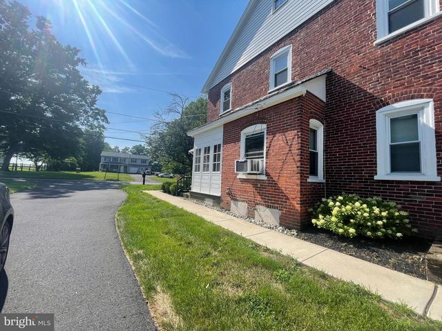 233 MORWOOD RD, Harleysville, PA 19438