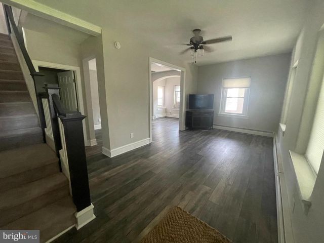 233 MORWOOD RD, Harleysville, PA 19438