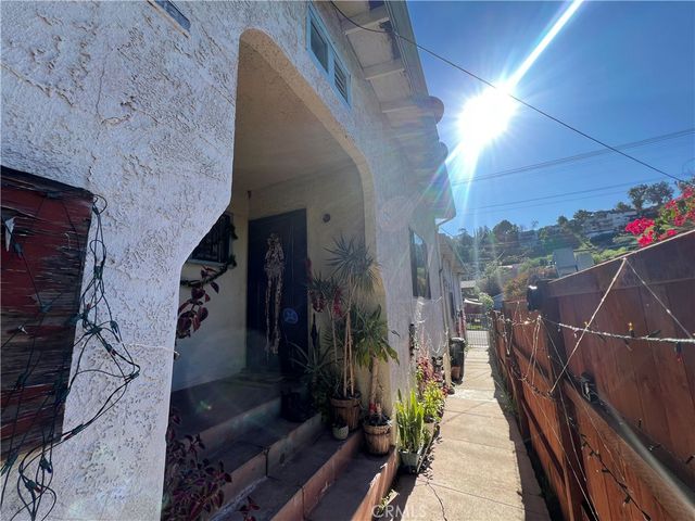 3333 Division Street, Los Angeles, CA 90065