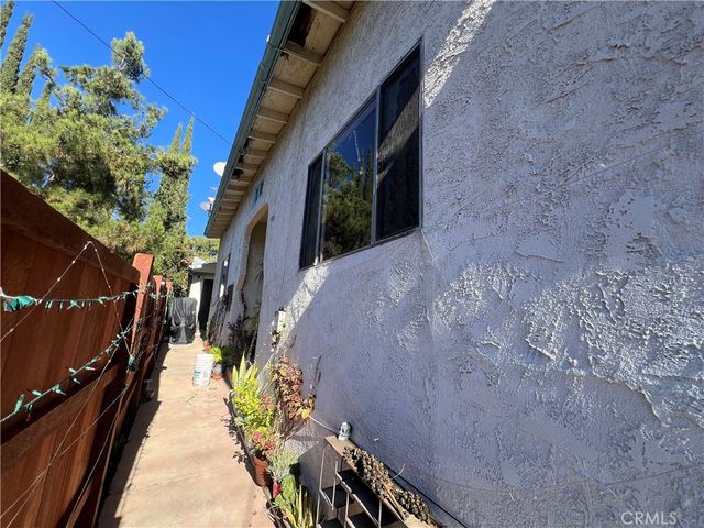 3333 Division Street, Los Angeles, CA 90065