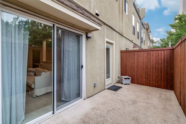 4242 Travis Street 106, Dallas, TX 75205