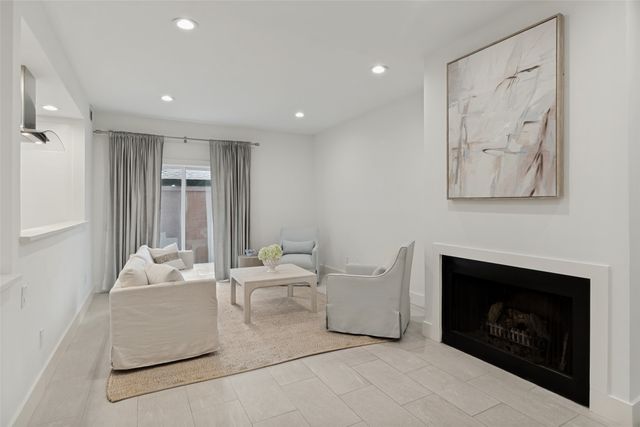 4242 Travis Street 106, Dallas, TX 75205