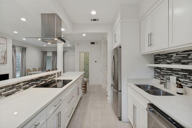 4242 Travis Street 106, Dallas, TX 75205