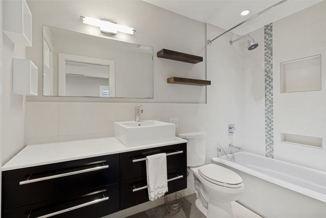 4242 Travis Street 106, Dallas, TX 75205