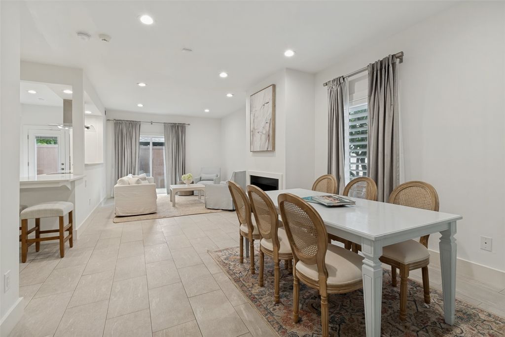 4242 Travis Street 106, Dallas, TX 75205