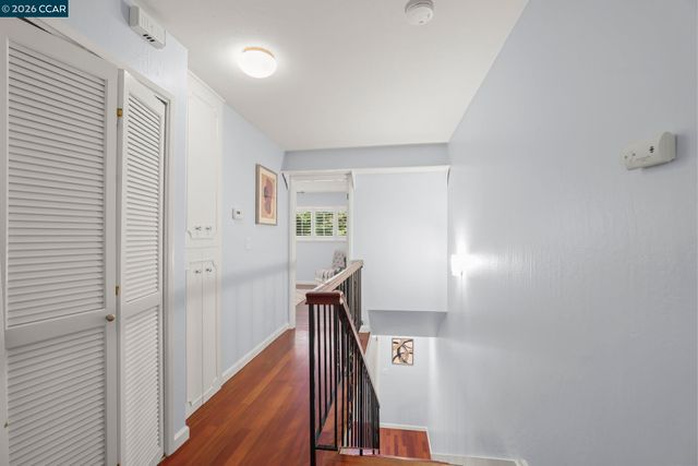 2135 Ascot Dr 13, Moraga, CA 94556