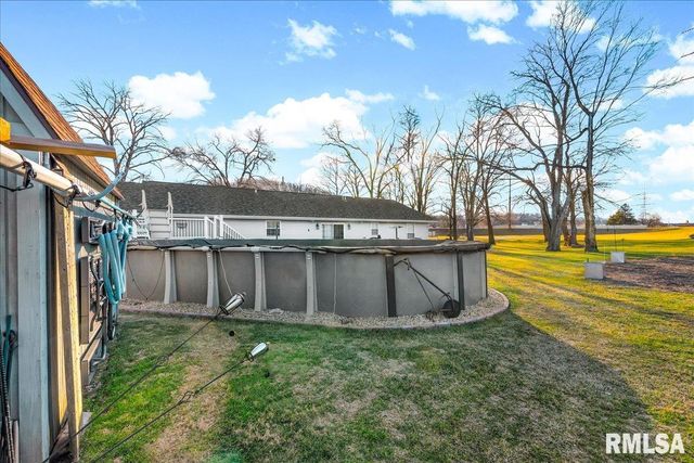 160 MOSCHEL Street, East Peoria, IL 61611