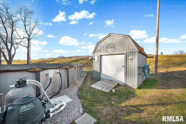 160 MOSCHEL Street, East Peoria, IL 61611