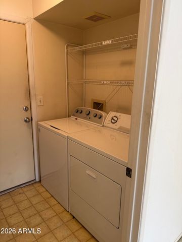 5306 S FARMER Avenue, Tempe, AZ 85283