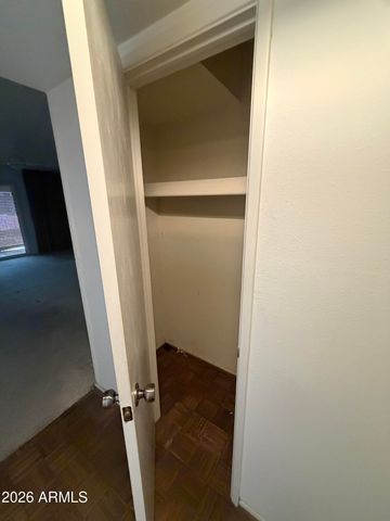 5306 S FARMER Avenue, Tempe, AZ 85283