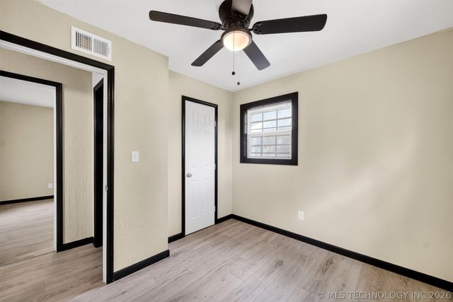 28 E 62nd Place N, Tulsa, OK 74126