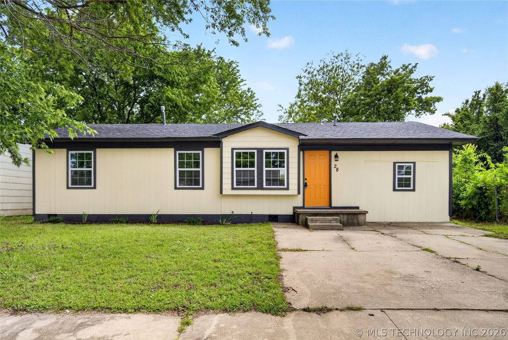 28 E 62nd Place N, Tulsa, OK 74126