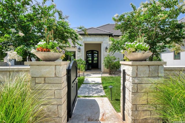 44 LANDMARK RDG, Boerne, TX 78006