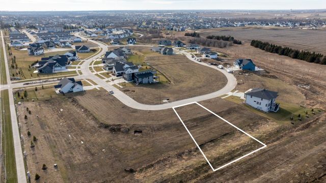 6124 NE Terrace Ridge Drive, Ankeny, IA 50021