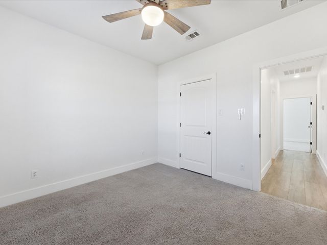 356 Scenic Wood Drive, Azle, TX 76020