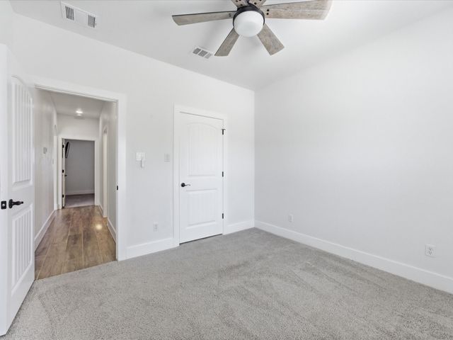 356 Scenic Wood Drive, Azle, TX 76020
