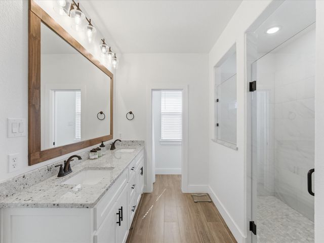356 Scenic Wood Drive, Azle, TX 76020