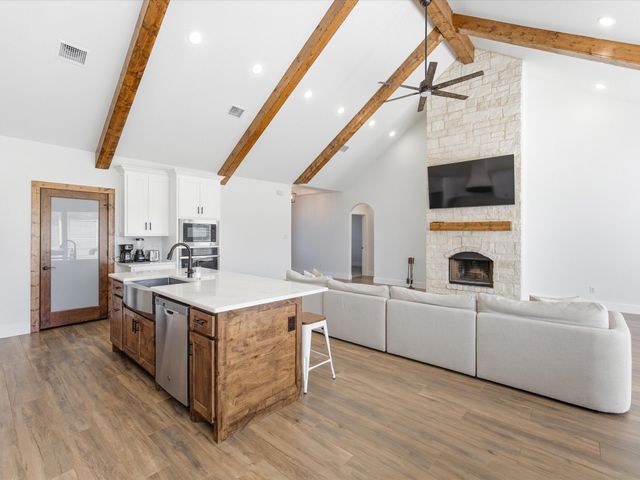 356 Scenic Wood Drive, Azle, TX 76020