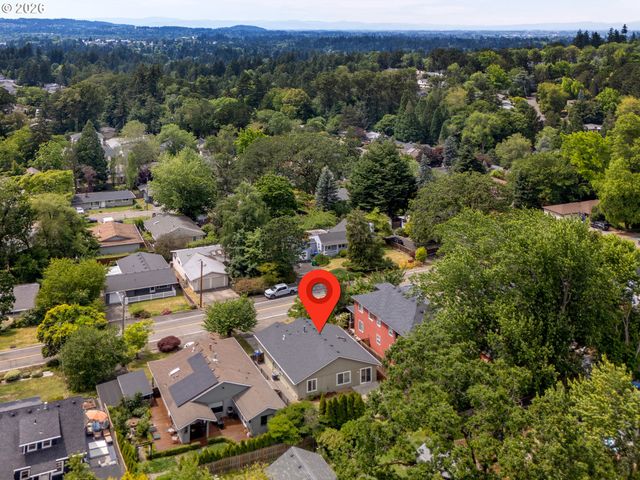 10844 Sw 61ST Ave, Portland, OR 97219