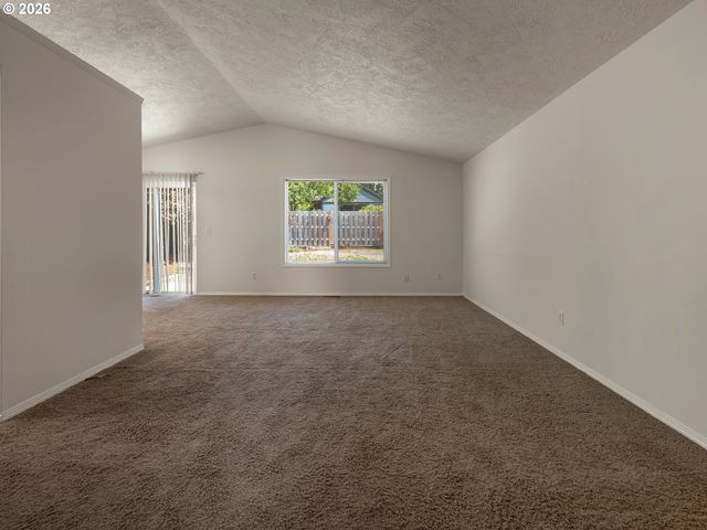 10844 Sw 61ST Ave, Portland, OR 97219