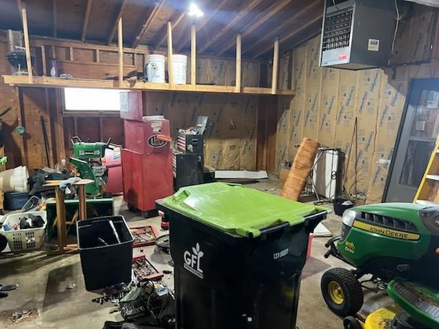 W10617 Blackhawk Trail, Fox Lake, WI 53933