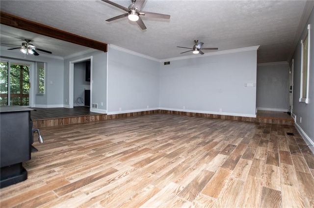 8291 Highway 5, Whitesburg, GA 30185