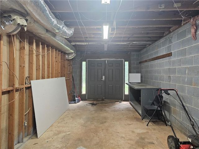 8291 Highway 5, Whitesburg, GA 30185