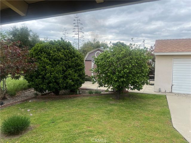 543 Flores Street, San Bernardino, CA 92411