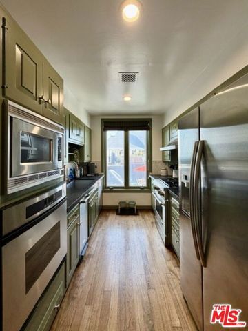 1424 N Crescent Heights Boulevard 41, West Hollywood, CA 90046