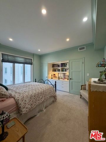 1424 N Crescent Heights Boulevard 41, West Hollywood, CA 90046